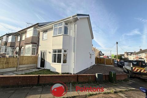 3 bedroom end of terrace house to rent, Briars road, Wyken, Coventry