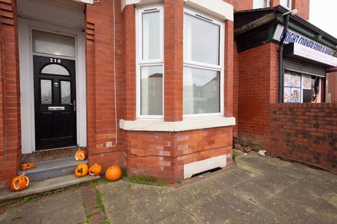 6 bedroom house of multiple occupation for sale, Weaste Lane, Salford M5