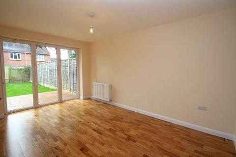 3 bedroom semi-detached house to rent, Anslow Gardens, Iver SL0