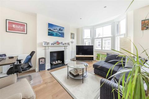 2 bedroom flat for sale, Venn Street, London SW4