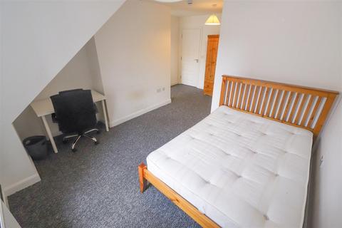 1 bedroom in a house share to rent, Canal View, Coventry CV1