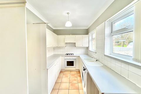 2 Broadpool Terrace, Whickham, Newcastle Upon Tyne, NE16 4RF