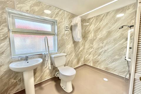 2 Broadpool Terrace, Whickham, Newcastle Upon Tyne, NE16 4RF