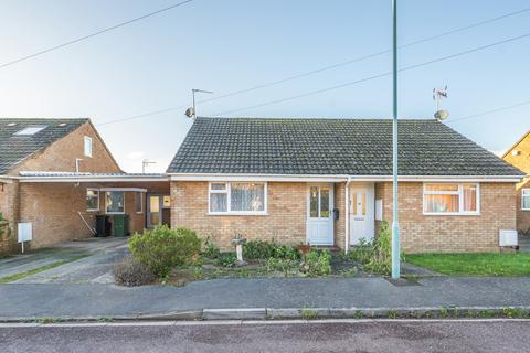 1 bedroom bungalow for sale, Adelaide Gardens, Gloucestershire GL10