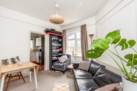 2 bedroom flat to rent, Filmer Road London SW6