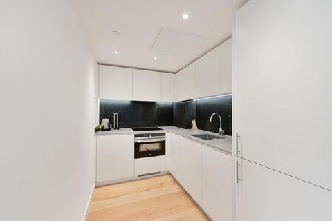 1 bedroom flat for sale, Landmark Pinnacle, Canary Wharf, E14