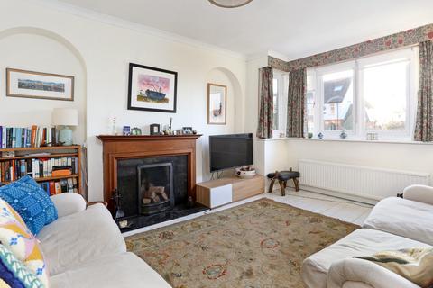 4 bedroom detached house for sale, Weydon Hill Road, Farnham, Surrey, GU9