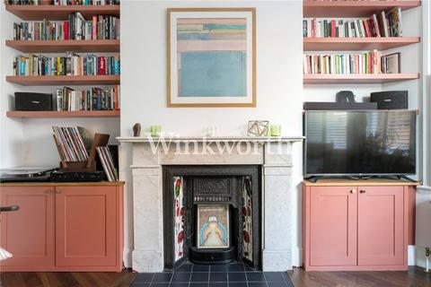 2 bedroom apartment to rent, Falkland Road, London, N8