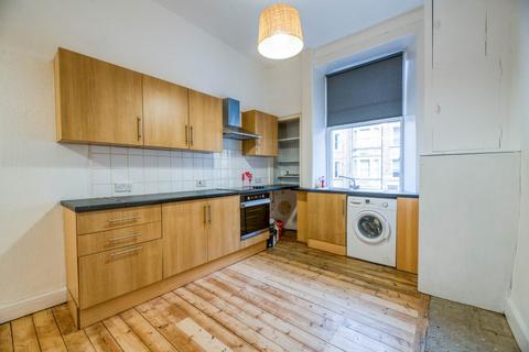 2 bedroom flat to rent, 4026L – Bruntsfield Avenue, Edinburgh, EH10 4EL