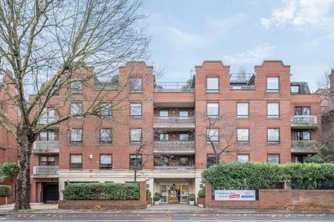 undefined, Finchley Road, London