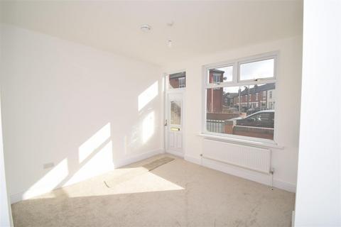 2 bedroom house to rent, Charlotte Street, Stockport SK1