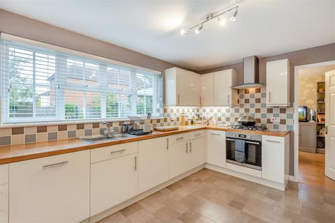 4 bedroom detached house for sale, Firmin Avenue, Boughton Monchelsea, Maidstone