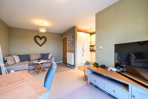 2 bedroom apartment for sale, London Road, Bracknell RG42