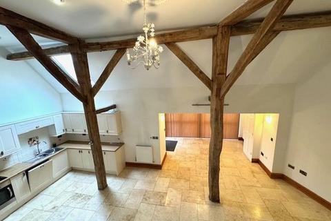 2 bedroom barn conversion to rent, St. Julians Lane, Shoreham-By-Sea