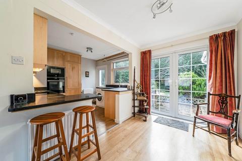 23 Lewis Crescent, Kilbarchan, Johnstone, PA10 2HB