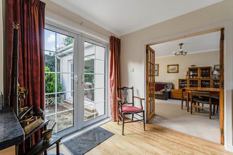 23 Lewis Crescent, Kilbarchan, Johnstone, PA10 2HB