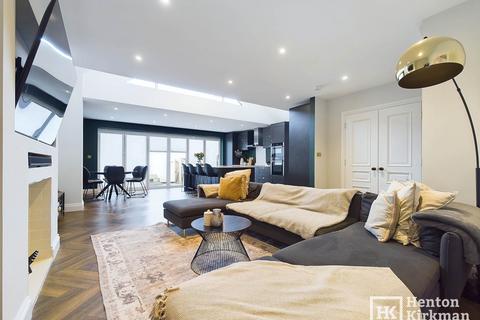 29 Bootham Road, Billericay, CM12 9NG