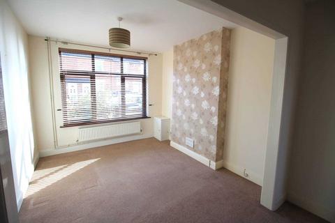 3 bedroom end of terrace house to rent, Schreiber Road, Ipswich