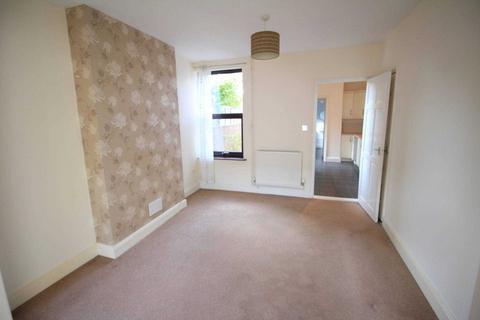 3 bedroom end of terrace house to rent, Schreiber Road, Ipswich