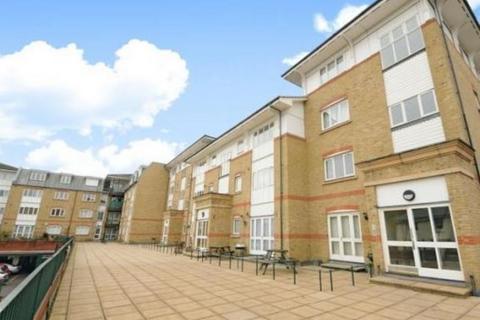 2 bedroom flat to rent, London BR2