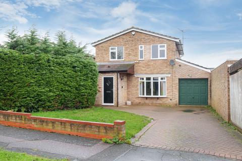 4 bedroom detached house for sale, Prinknash Road, Bedford