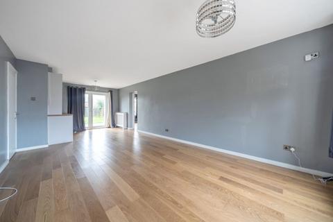 4 bedroom detached house for sale, Prinknash Road, Bedford