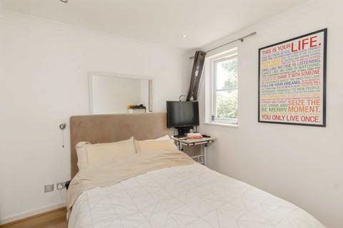 1 bedroom flat to rent, Brompton Park Crescent, London SW6