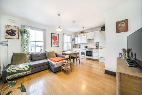 1 bedroom flat for sale, Graham Road, London E8