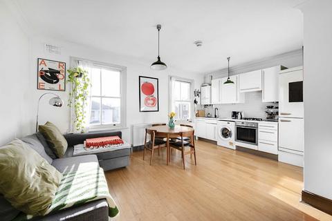 99b Graham Road, London, E8 1PB