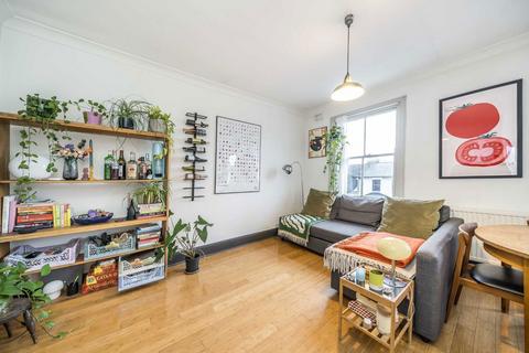 99b Graham Road, London, E8 1PB