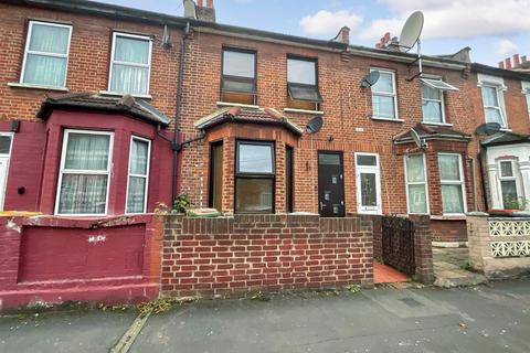 2 bedroom terraced house for sale, Bedford Road, London