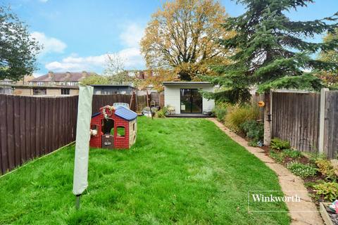 3 bedroom end of terrace house for sale, Braemar Road, Worcester Park, KT4