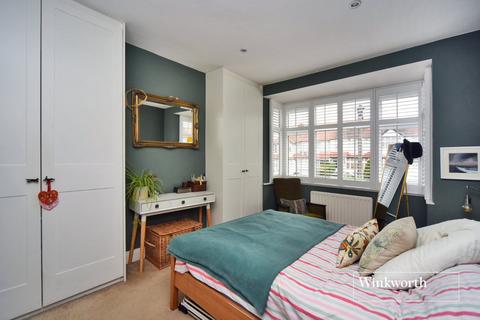 28 Braemar Road, Worcester Park, KT4 8SW
