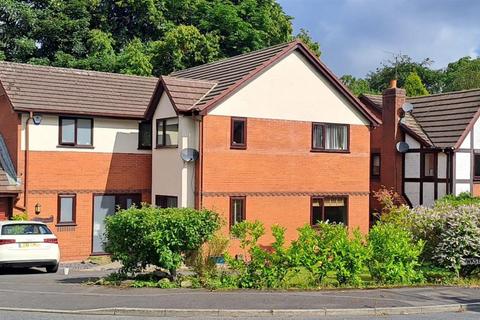 5 bedroom detached house for sale, Winterley Drive, Huncoat