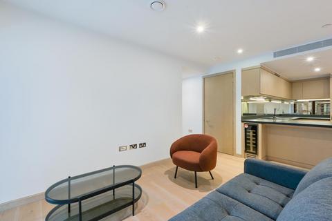 2 bedroom apartment to rent, Legacy Building, Embassy Gardens, London, SW11