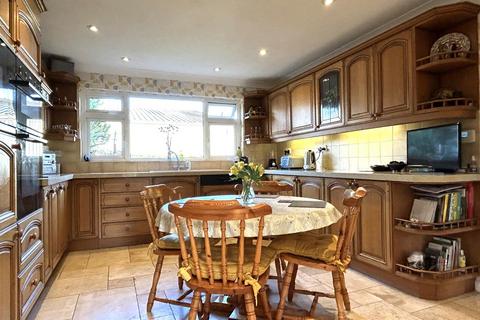 4 bedroom detached house for sale, South Molton