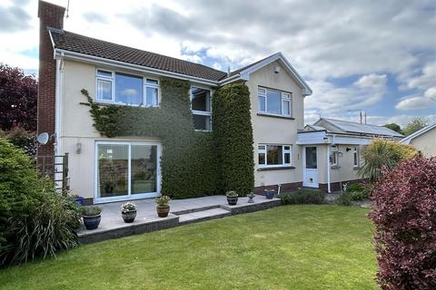 4 bedroom detached house for sale, South Molton