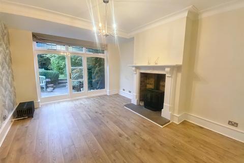 3 bedroom house to rent, The Drive, Tynemouth