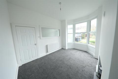 3 bedroom terraced house for sale, Ella Street, Hull