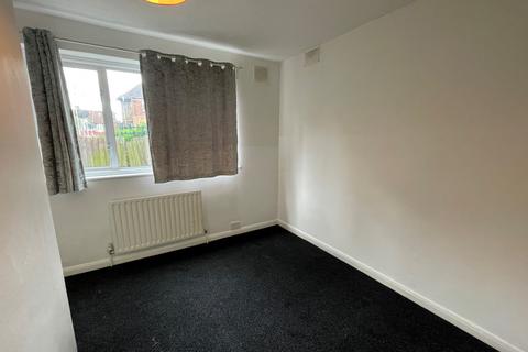 2 bedroom flat to rent, 239b Shernhall Street, London E17