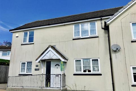 3 bedroom semi-detached house to rent, Heolgerrig, Merthyr Tydfil CF48