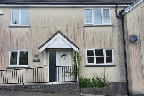 3 bedroom semi-detached house to rent, Heolgerrig, Merthyr Tydfil CF48