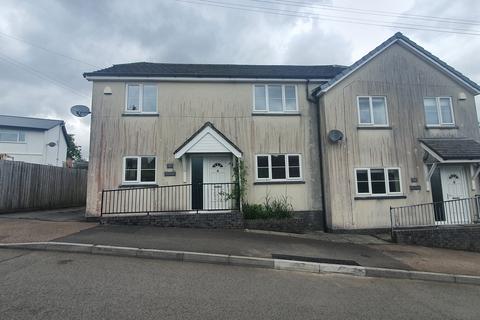 3 bedroom semi-detached house to rent, Heolgerrig, Merthyr Tydfil CF48