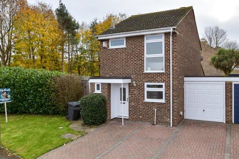 3 bedroom link detached house for sale, Thackeray Road, Larkfield, Aylesford, Kent