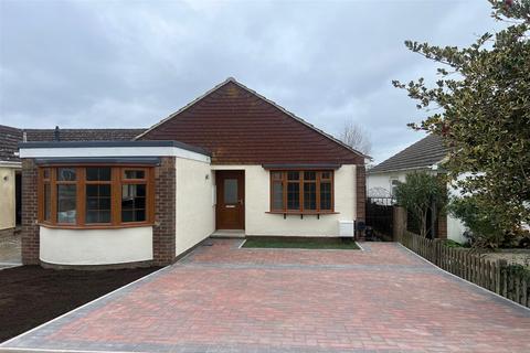 2 bedroom semi-detached bungalow for sale, Princes Avenue, Minster-On-Sea, Sheerness, Kent