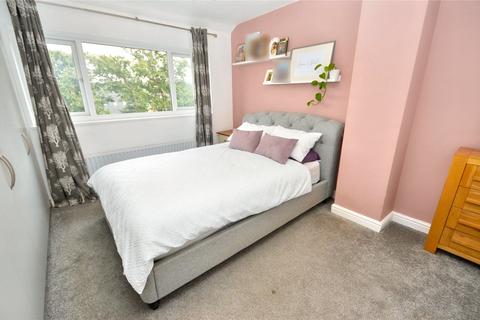 4 bedroom semi-detached house for sale, Moseley Wood Gardens, Cookridge, Leeds