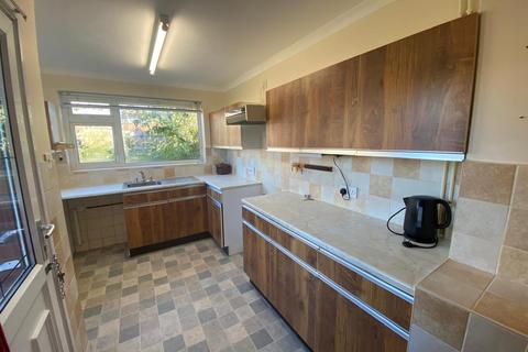 3 bedroom chalet for sale, Lavenham Way, Stowmarket IP14