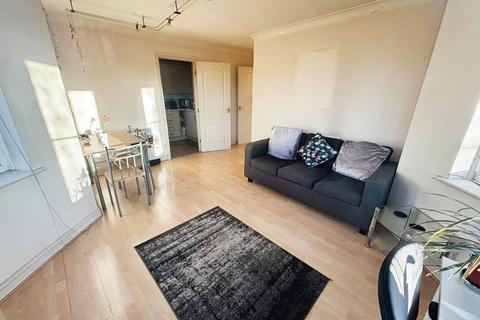 2 bedroom flat to rent, Wilmslow Road, Manchester, M20