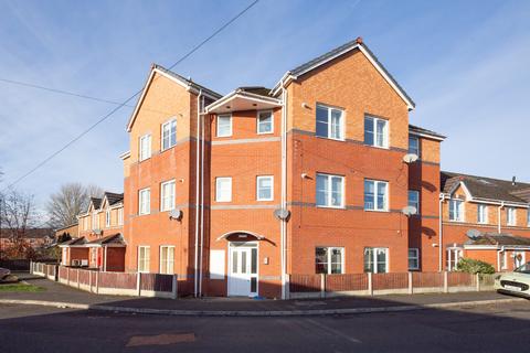 Haydock Avenue, Sale M33