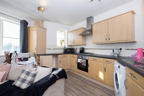 2 bedroom flat for sale, Haydock Avenue, Sale M33